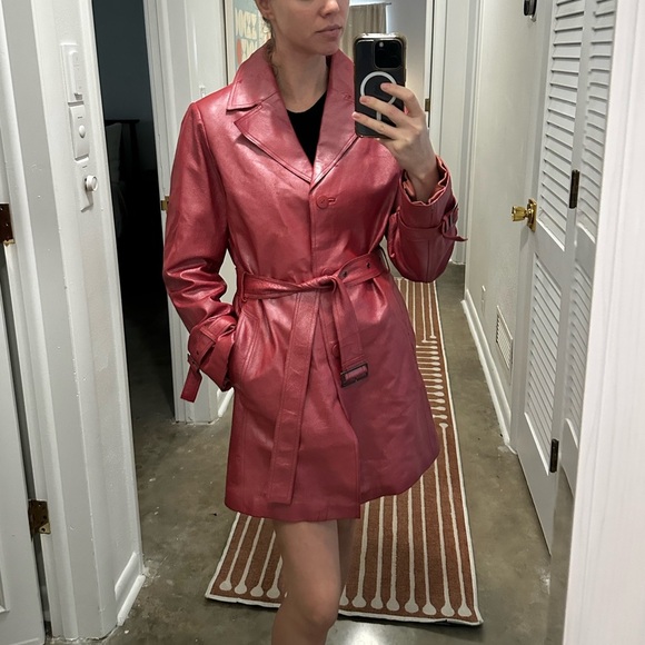 Vintage Red Leather Coat - Picture 13 of 16